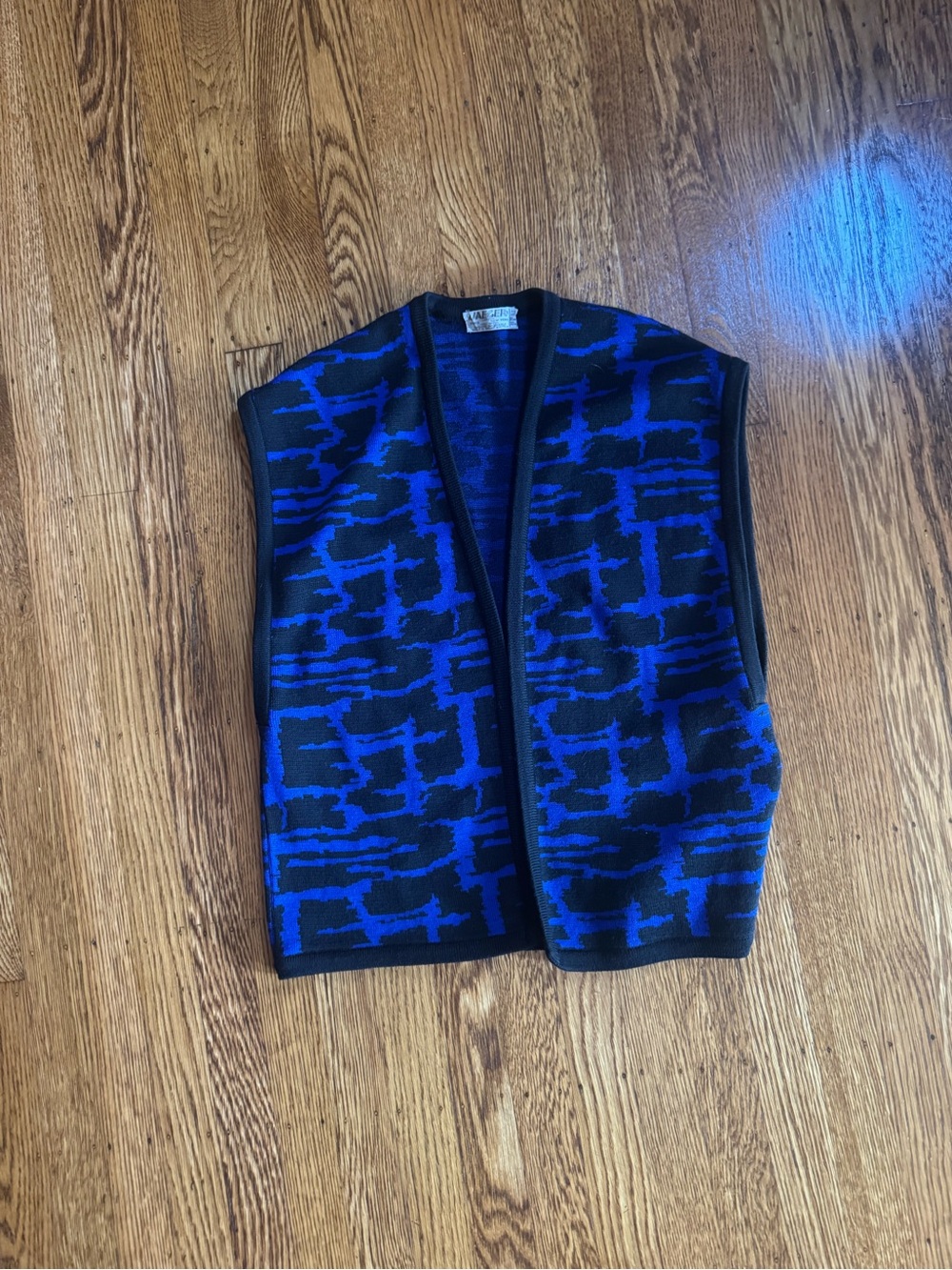 Jaeger Wool Sweater Vest Made in UK Blue Black Pattern Size M